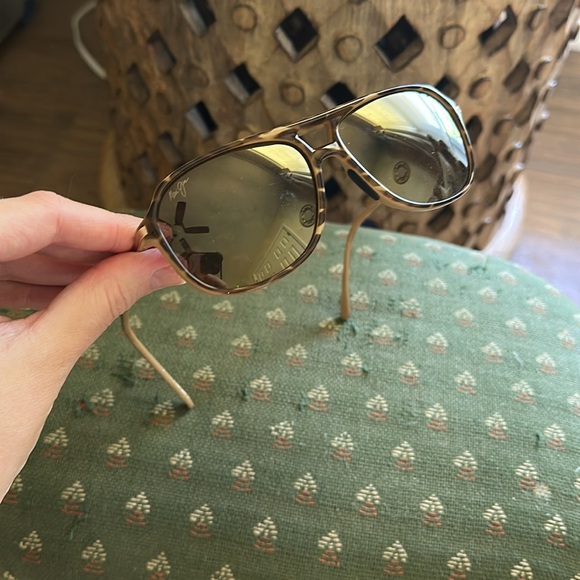 RARE Maui Jim - DAWN PATROL - 223 SUNGLASSES - Picture 4 of 7
